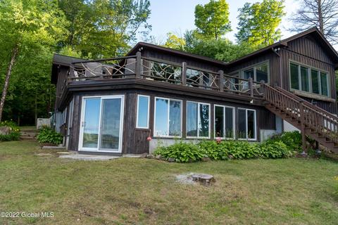 706 N Shore Rd Peck Lk, Gloversville, NY 12078