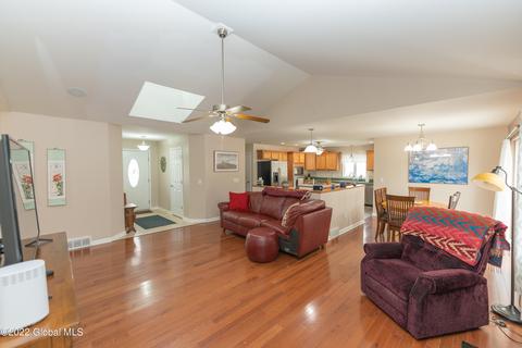 22 Sandy Ln, Selkirk, NY 12158 photo 16