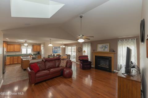 22 Sandy Ln, Selkirk, NY 12158 photo 15