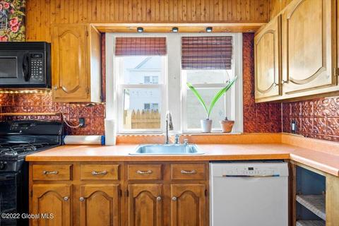 863 Main Ave, Schenectady, NY 12303 photo 18