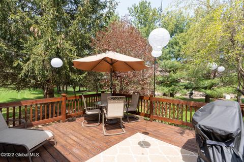 9 Devon Ct, Voorheesville, NY 12186 photo 16