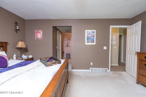 9 Devon Ct, Voorheesville, NY 12186 photo 37