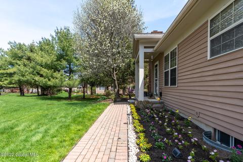 9 Devon Ct, Voorheesville, NY 12186 photo 12