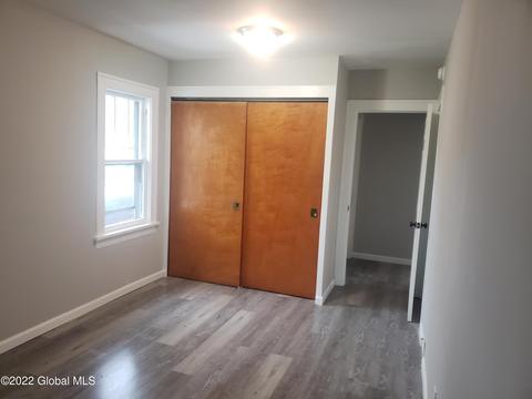 1069 Beverly St, Schenectady, NY 12306 photo 14