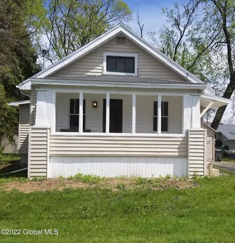 1069 Beverly St, Schenectady, NY 12306 photo 1