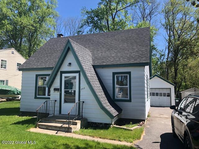 293 E Campbell Rd, Schenectady, NY 12303 photo 1