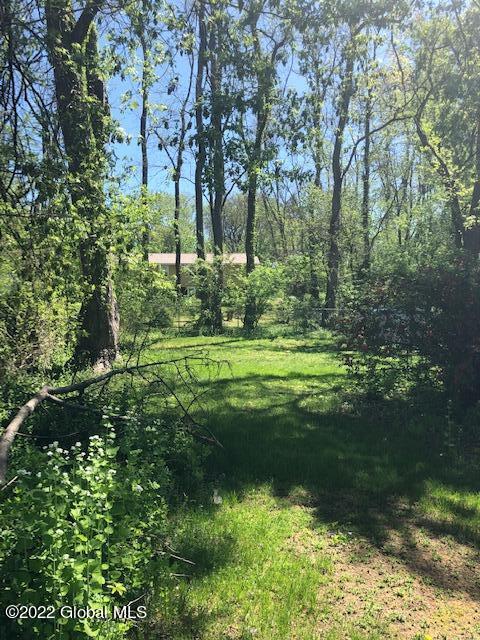 293 E Campbell Rd, Schenectady, NY 12303 photo 3