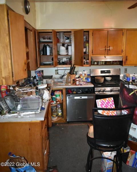 709 Mcclellan St, Schenectady, NY 12304 photo 23