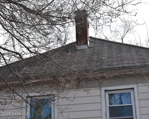 709 Mcclellan St, Schenectady, NY 12304 photo 11