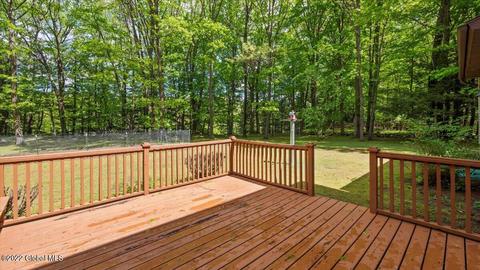 63 Paradowski Rd, Schenectady, NY 12302 photo 9
