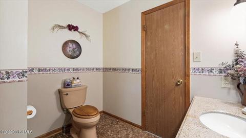 63 Paradowski Rd, Schenectady, NY 12302 photo 25