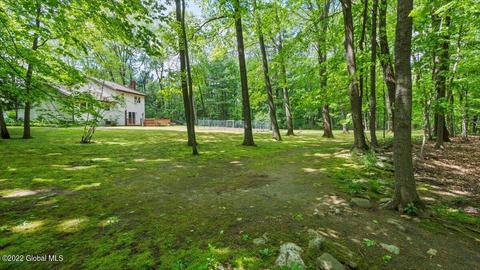 63 Paradowski Rd, Schenectady, NY 12302 photo 6