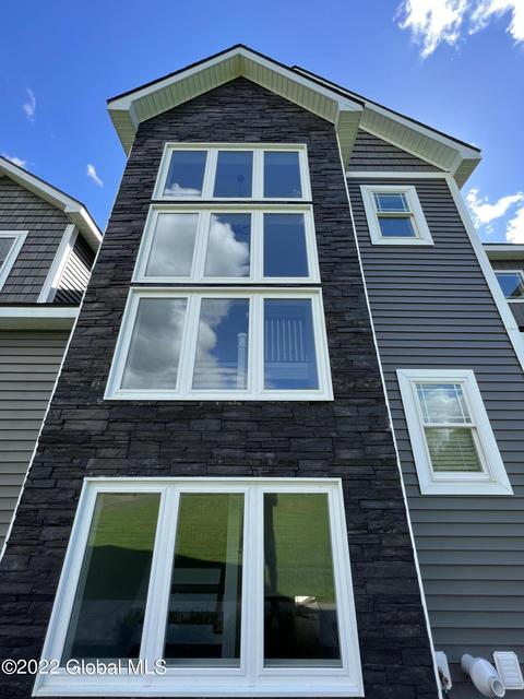 3498 E Lydius St, Schenectady, NY 12303 photo 4