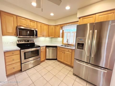 3 Aspen Rd, Latham, NY 12110 photo 32