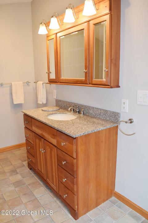 3 Aspen Rd, Latham, NY 12110 photo 44