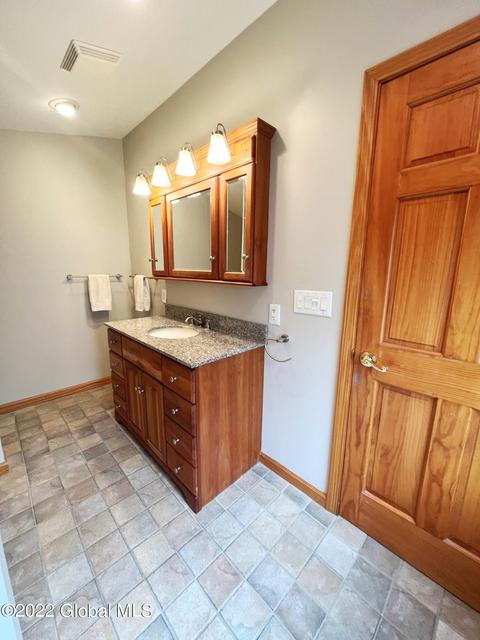 3 Aspen Rd, Latham, NY 12110 photo 42
