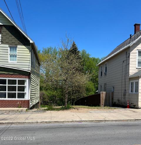 795 Eastern Ave, Schenectady, NY 12308 photo 1
