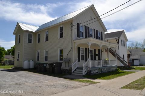 6 Walnut St, Corinth, NY 12822 photo 2