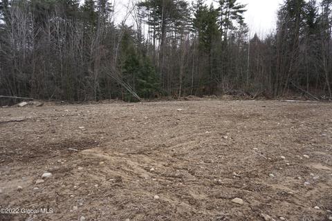 17 Pine Crest Rd, Hadley, NY 12134
