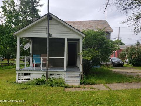 10 Elm St, Argyle, NY 12809 photo 6