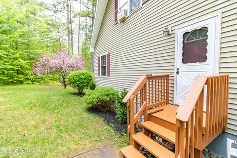 15 State St, Hadley, NY 12835 photo 10