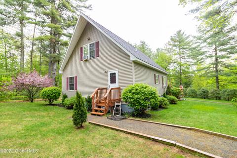15 State St, Hadley, NY 12835 photo 3