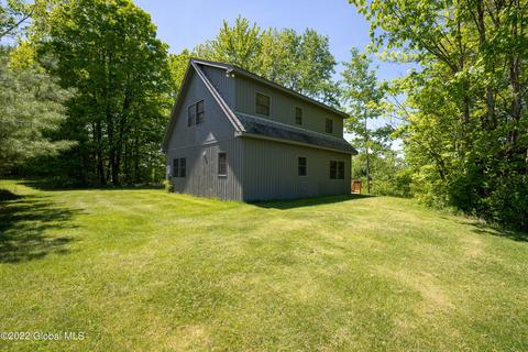 41 Ridgecrest Way, Whitehall, NY 12887 photo 3