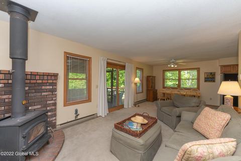 41 Ridgecrest Way, Whitehall, NY 12887 photo 10