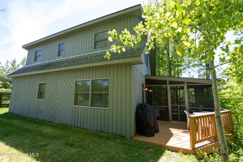 41 Ridgecrest Way, Whitehall, NY 12887 photo 4