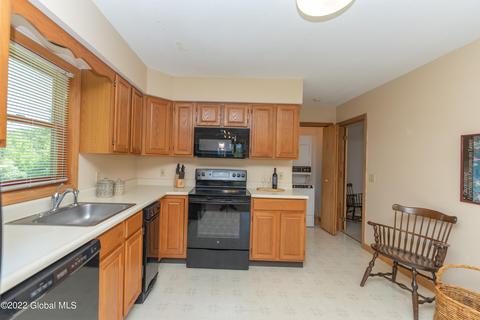 41 Ridgecrest Way, Whitehall, NY 12887 photo 22