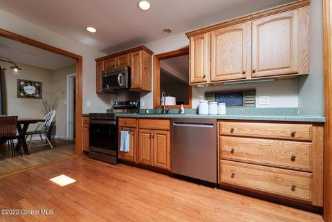 132 Winne Rd, Delmar, NY 12054 photo 19