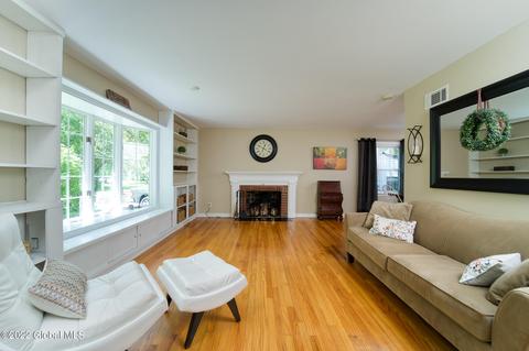 132 Winne Rd, Delmar, NY 12054 photo 7