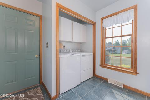 122 Progress Hts, Gloversville, NY 12078 photo 32