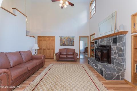 122 Progress Hts, Gloversville, NY 12078 photo 23