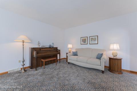 122 Progress Hts, Gloversville, NY 12078 photo 15
