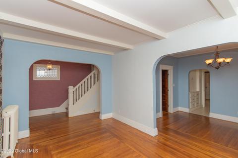 401 Eleanor St, Schenectady, NY 12306 photo 7