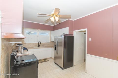 401 Eleanor St, Schenectady, NY 12306 photo 13