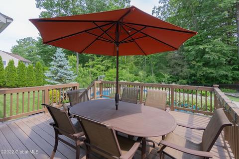 11 Crimson Leaf Dr, Delmar, NY 12054 photo 46