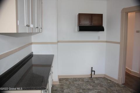 4 Hamlin St, Schenectady, NY 12307 photo 12