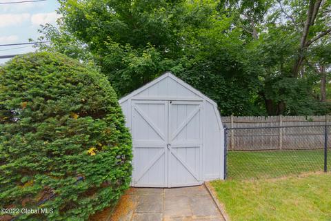10 Mayflower Dr, Schenectady, NY 12306 photo 41