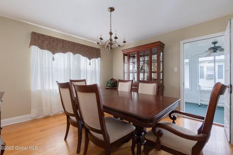 10 Mayflower Dr, Schenectady, NY 12306 photo 11