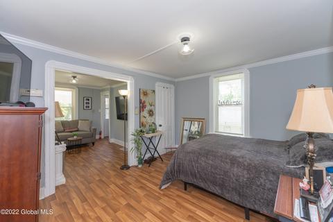 115 Willow Ave, Schenectady, NY 12304 photo 13