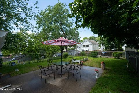 115 Willow Ave, Schenectady, NY 12304 photo 34