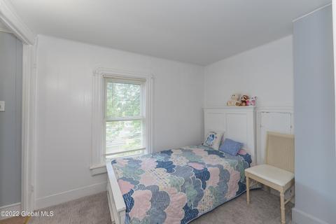 115 Willow Ave, Schenectady, NY 12304 photo 22