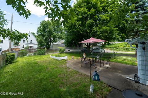 115 Willow Ave, Schenectady, NY 12304 photo 33
