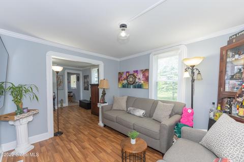 115 Willow Ave, Schenectady, NY 12304 photo 7