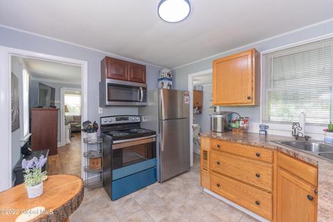 115 Willow Ave, Schenectady, NY 12304 photo 15