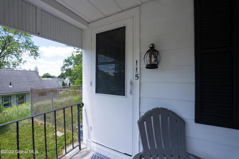 115 Willow Ave, Schenectady, NY 12304 photo 6