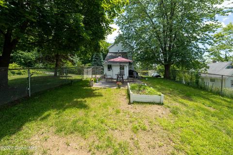 115 Willow Ave, Schenectady, NY 12304 photo 37