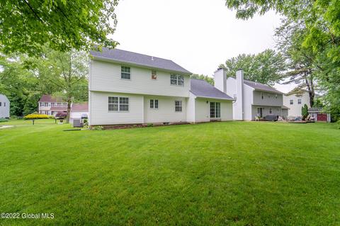27 Manor Dr, Glenmont, NY 12077 photo 28